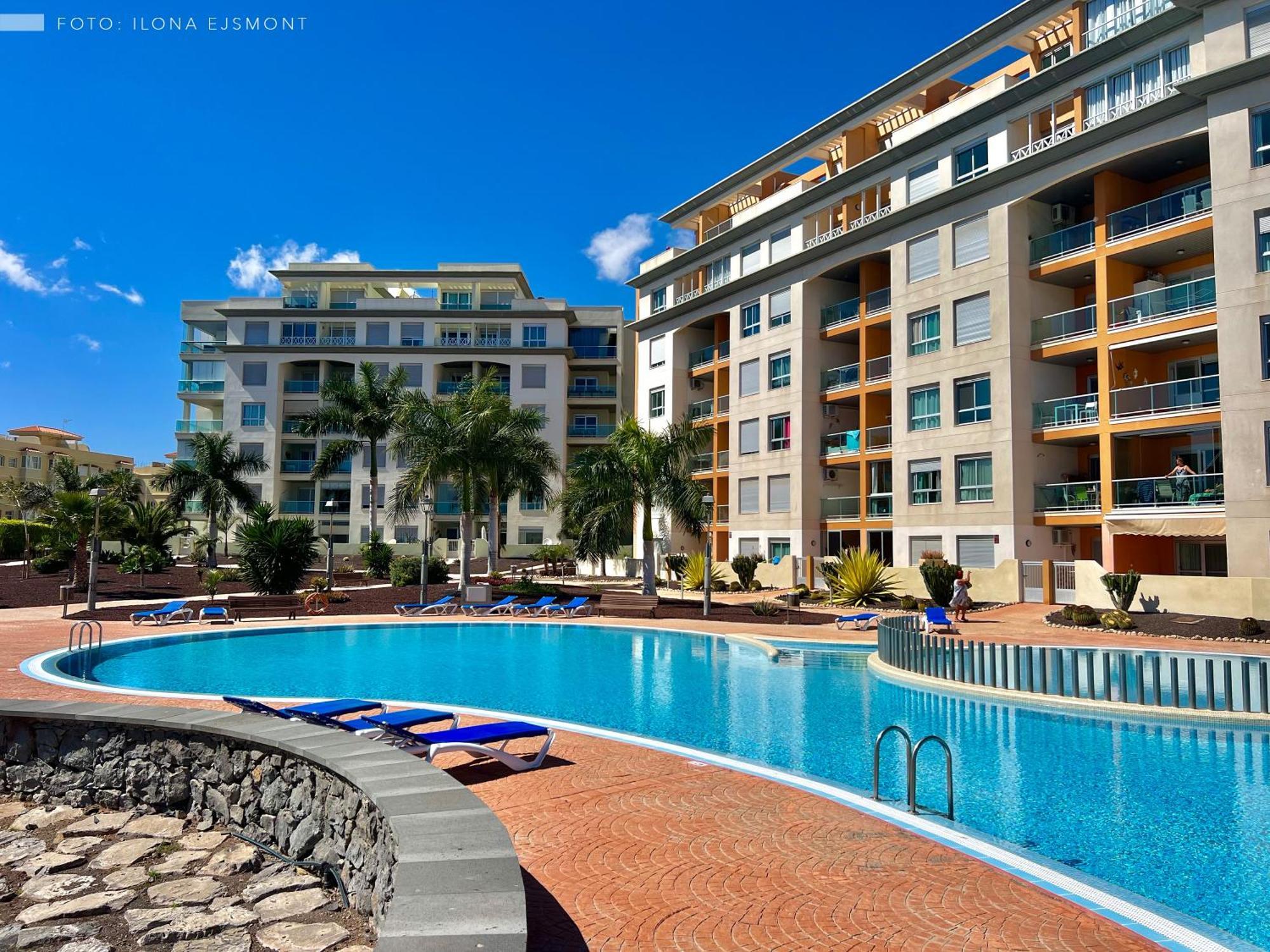Isla Feliz In Golf Del Sur Cozy With Terrace, Pool & Parking Appartement San Miguel de Abona