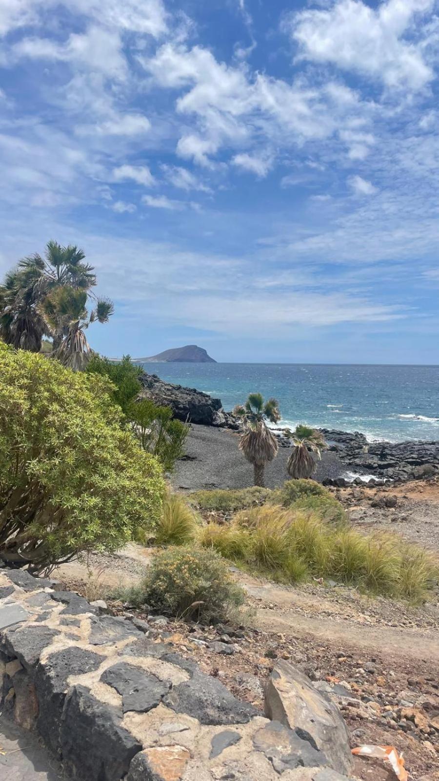 Isla Feliz In Golf Del Sur Cozy With Terrace, Pool & Parking Appartement San Miguel de Abona